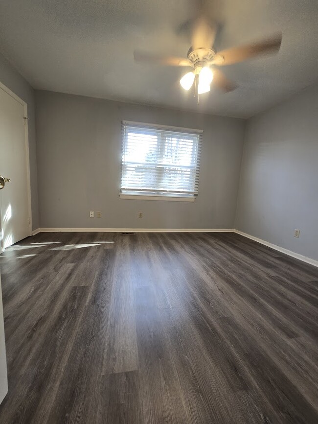 Photo - 5725 Bramblegate Rd