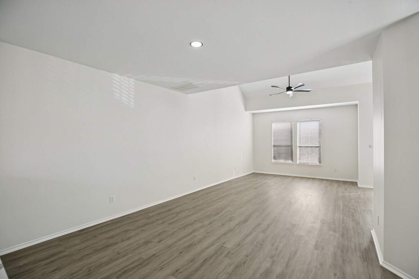Photo - 1705 Stuart St