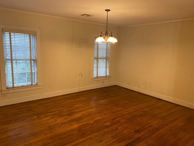 Photo - 600 Minden St