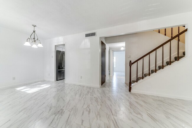 Photo - 5013 Arbor Ridge Dr