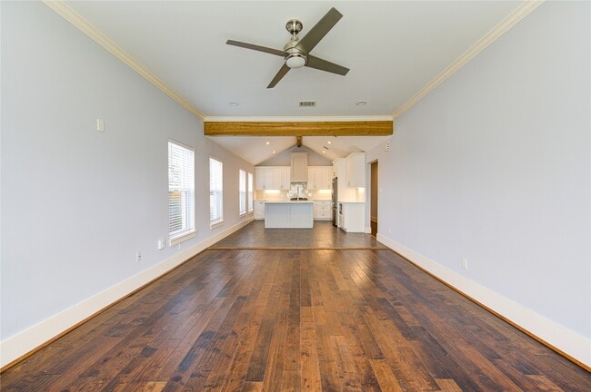 Photo - 2401 Eagle St