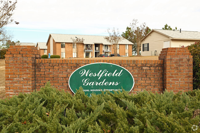 Westfield Gardens - Westfield Gardens Apartments