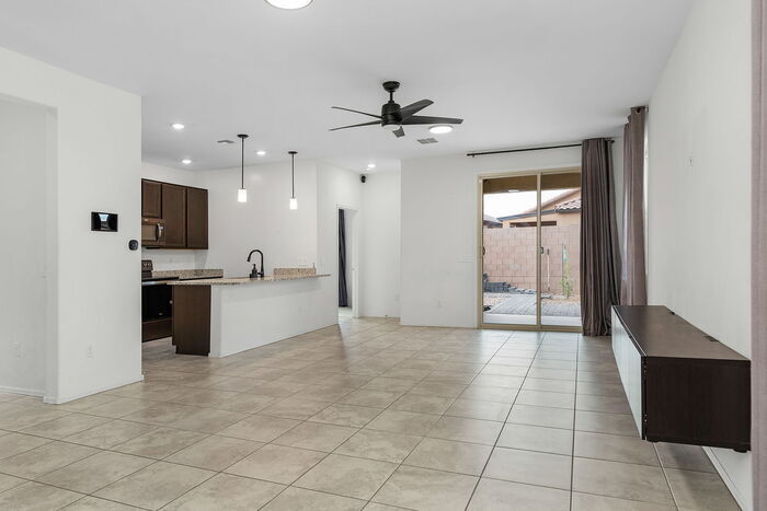 Three Bedroom in Sahuarita - Three Bedroom in Sahuarita