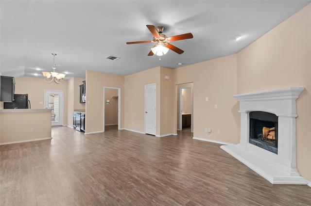 Photo - 1313 Honeywood Ln