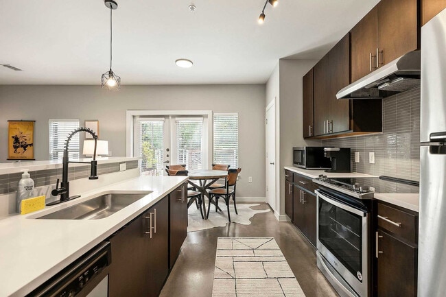 Photo - 2505 Thornton Rd Unidad FL2-ID1261197P