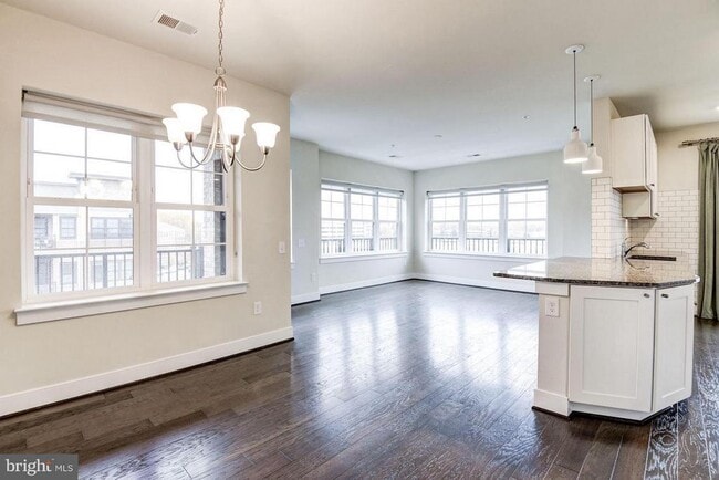 Photo - 9523 Bastille St Unit 1-404