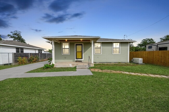 Photo - 5635 Mc Cracken Rd