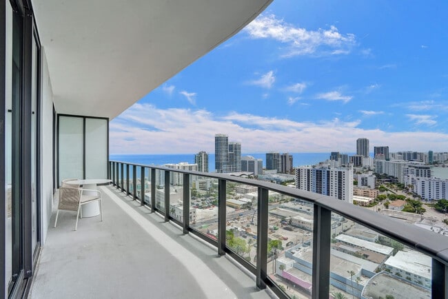 Photo - 580 72nd St Unit ID1263793P