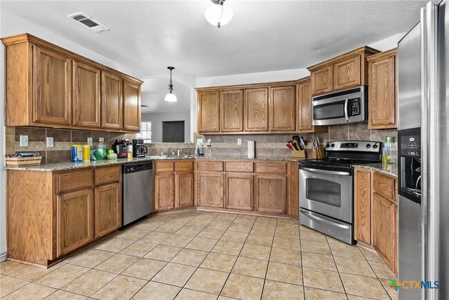 Photo - 3711 Dewitt County Ct