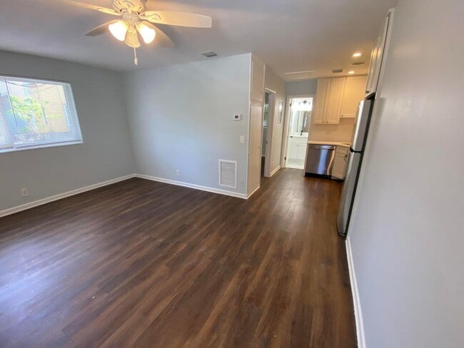 Photo - 338 Walton Blvd