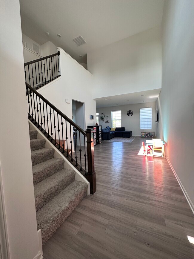 Photo - 2049 Stuttle Rd