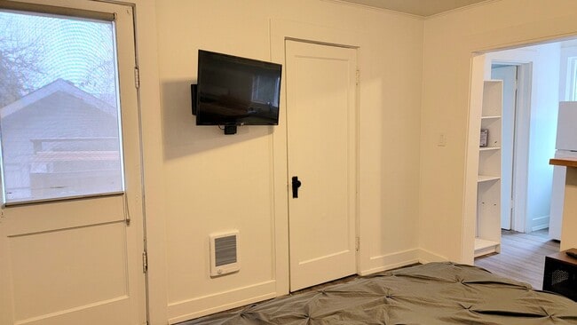 Photo - 044SCobert5503 Unit 5503 S Corbett Ave #A