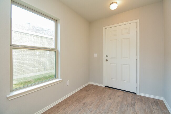 Photo - 23410 Briarstone Hbr Trl