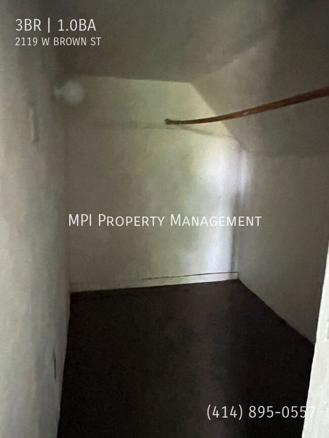Photo - 2119 W Brown St