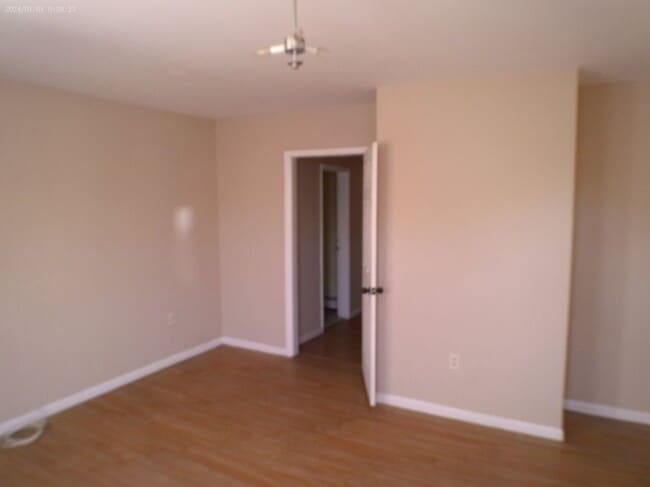 Photo - 13 Armstrong Pl Unit 2