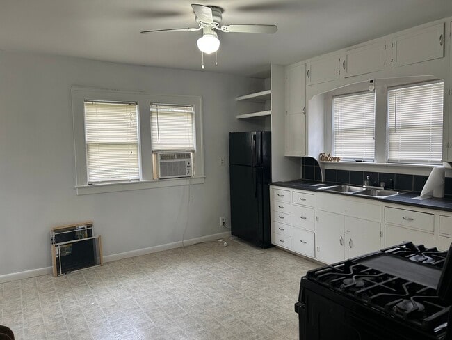 2077 E Boatfield Ave Unit 2