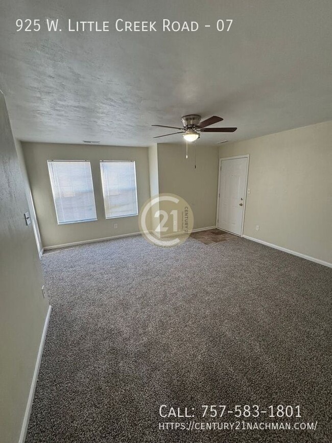 Photo - 925 W Little Creek Rd Unidad 07