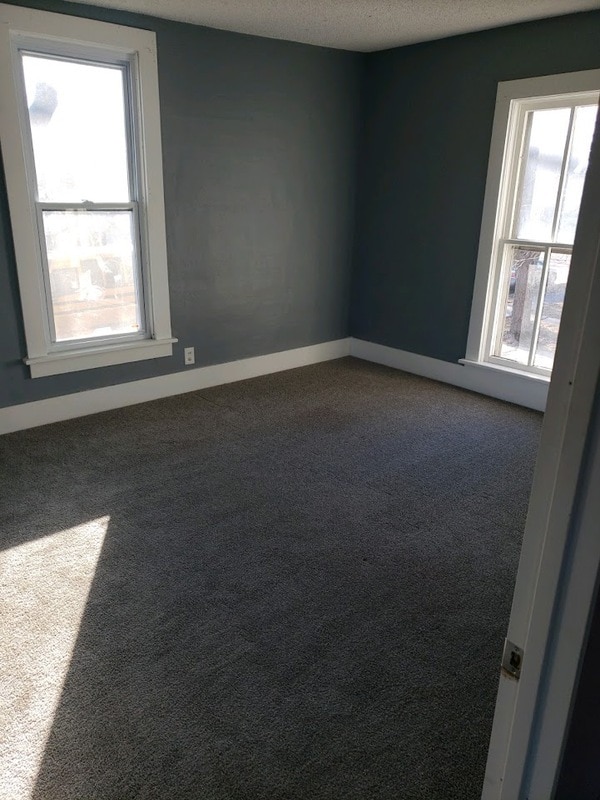 Building Photo - 112 30th Ave N