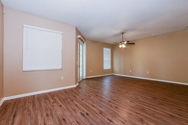 Photo - 1809 Ironwood Way