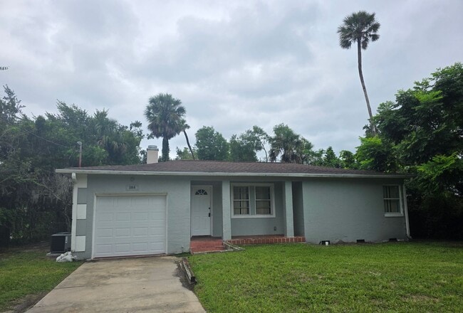Building Photo - 3 Bedroom 1 Bath Single Family Home