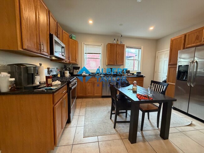 Photo - 226 Calumet St Unit 2