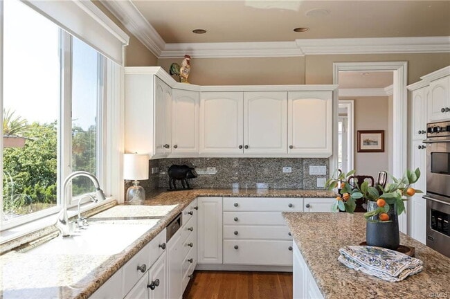 Photo - 922 Duncan Ave