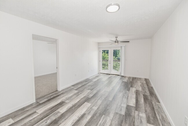 Living Area - Huntley Ridge