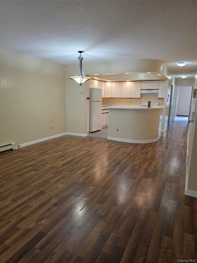 71-09 Park Ave