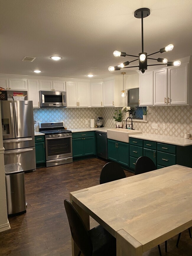 Photo - 2706 Hopewell Ct