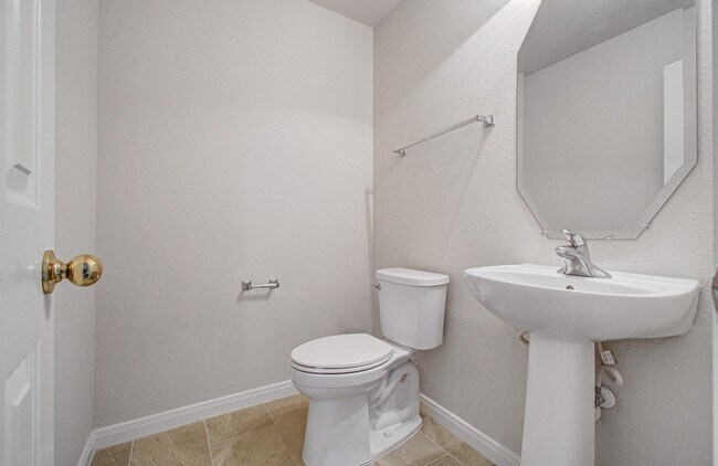 17611 Emerald Garden Ln