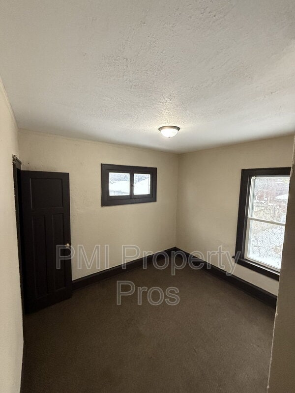 Photo - 2320 N 44th St