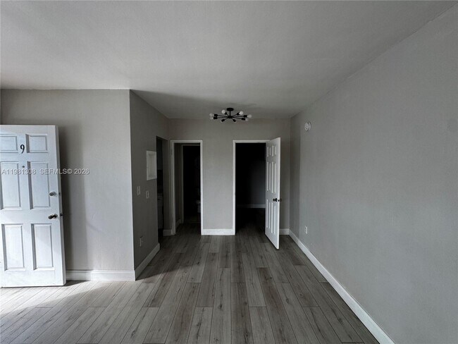 Photo - 500 13th St Unit 9