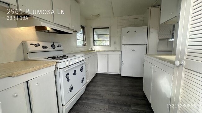 Photo - 2961 Plumosa Ln