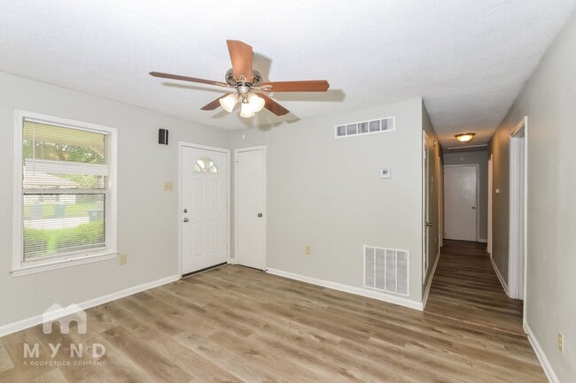 Photo - 3403 Brockcrest Cove