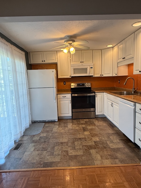 Photo - 100 Grouse Ct Townhome
