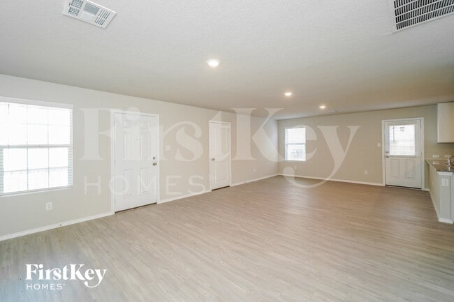 Photo - 10762 Prusiner Dr