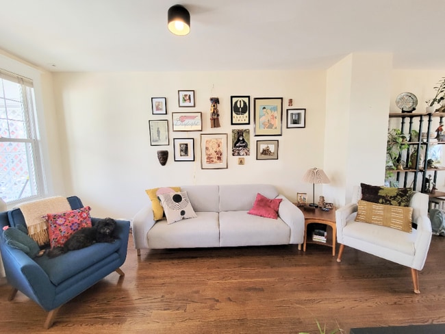 Photo - 3122 Warder St NW