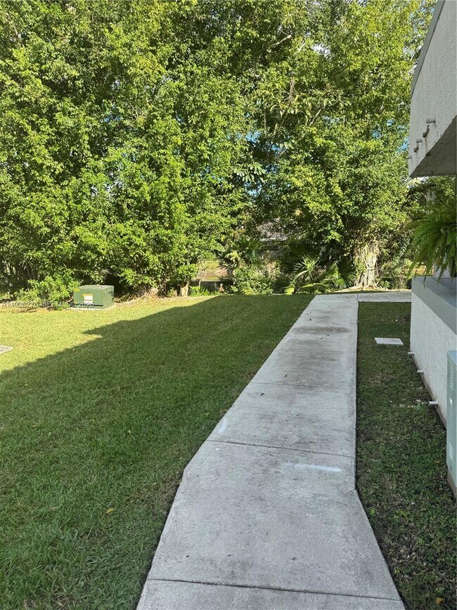 Photo - 14829 SW 80th St Unit 204