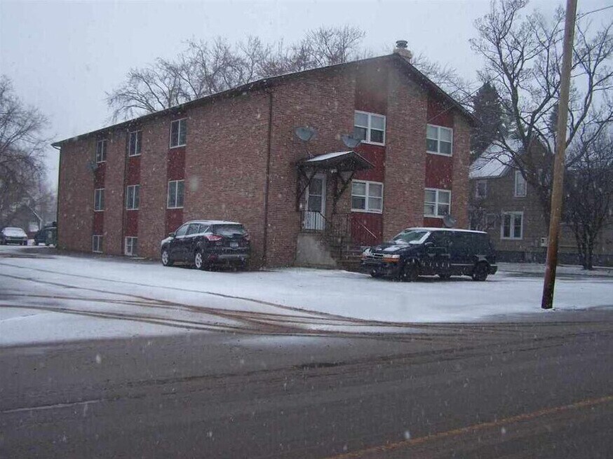 Photo - 612 E McLeod Ave