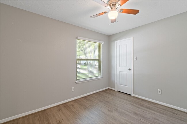 Photo - 1019 Huntington Dr