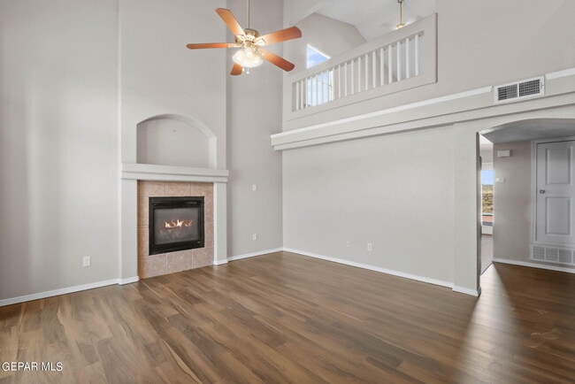 Photo - 10822 Elise St