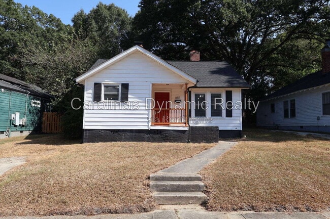 651 Flint St