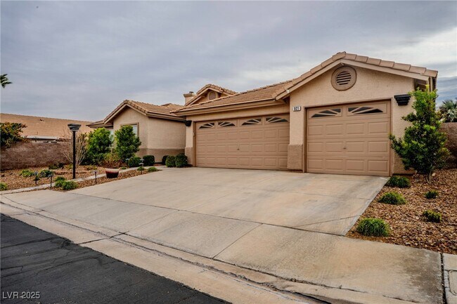 Photo - 921 San Bruno Ave