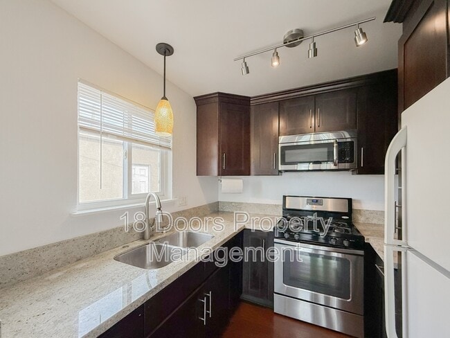 Photo - 4239 35th St