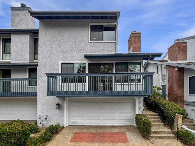 Spacious 3BD/2.5BA Townhouse in La Jolla W... - Spacious 3BD/2.5BA Townhouse in La Jolla W...