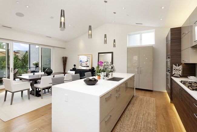 Photo - 751 Promontory Ln