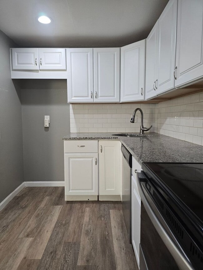 Photo - Updated 2 Bedroom 1.5 Bath in Westminster Unidad #1