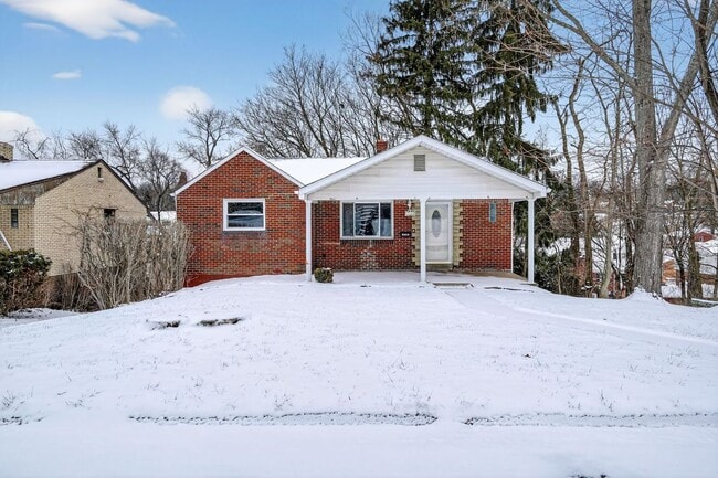 Building Photo - 3341 Recker Dr