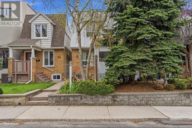 Photo - 15 Myrtle Ave