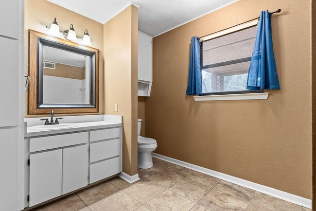 Photo - Right by Belton Lake